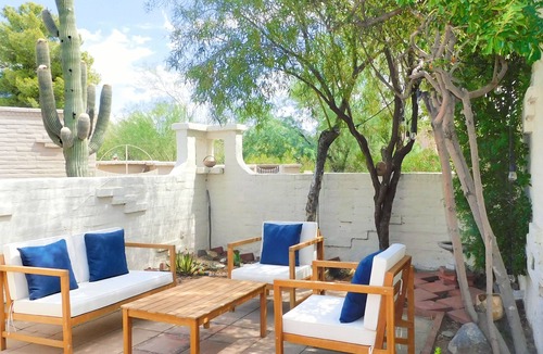 Tucson House | Avenida San Valle, Sabino Canyon