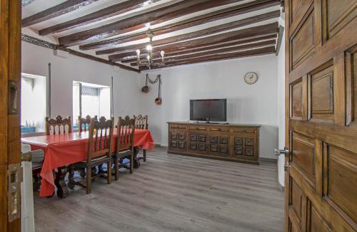 Macanet de Cabrenys House | Aventura MCabrenys