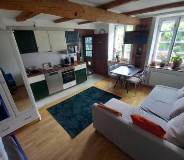 Boudry House | Avenue 15 Boudry Suites and Studio