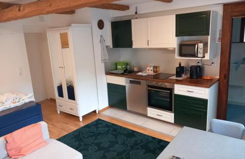 Boudry House | Avenue 15 Boudry Suites and Studio