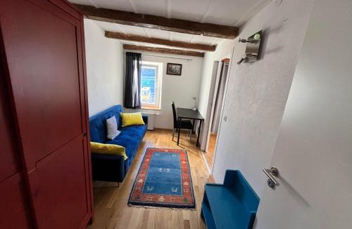 Boudry House | Avenue 15 Boudry Suites