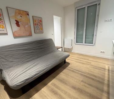Sartrouville Apartment | Avenue de la Gare - Sartrouville