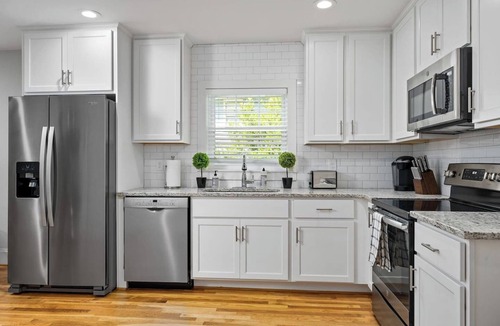 Five Points South Condo | Avenue Quads - Big Groups/King Bed/Parking/4 Units