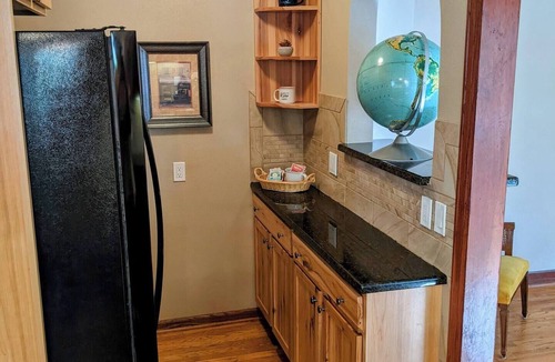 Cheyenne House | Avenues Charmer Close to Frontier Park