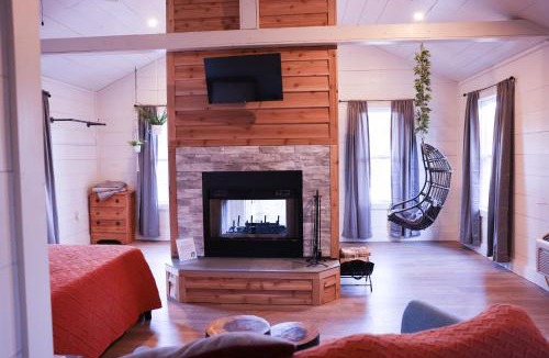 Logan Apartment | Avenwood Cabins