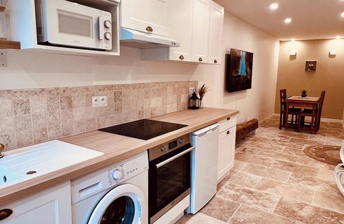 Dampsmesnil House | Aveny Spa House