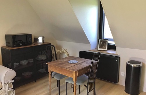 Flavin Apartment | Aveyron, Apartment in small Chateau 9km from Rodez