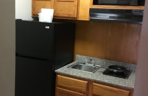 Nellis Air Force Base Hotel | Aviation Inn