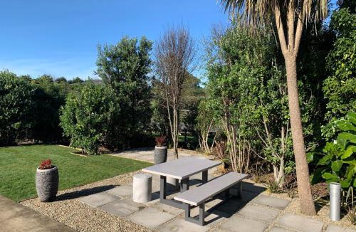 Bell Block Villa | Aviator