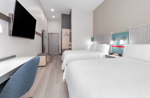 Davis Spring Commercial Hotel | avid hotel Austin NW Lakeline by IHG