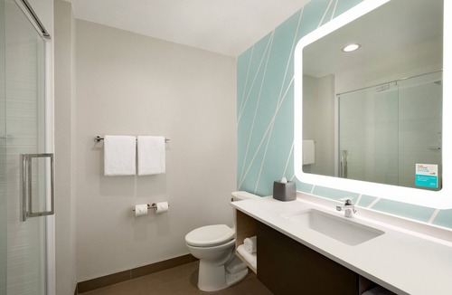 Witmer Hotel | avid hotel Lancaster by IHG