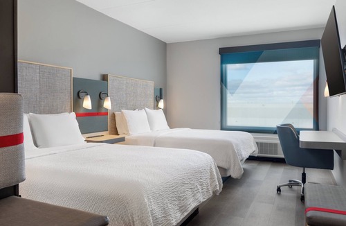 Vaughan Hotel | avid hotel Toronto - Vaughan Southwest by IHG