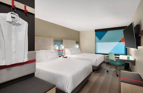 South Tulsa Hotel | avid hotel Tulsa South - Medical District by IHG