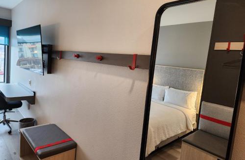 Wenatchee Hotel | avid hotel Wenatchee by IHG