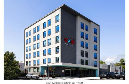 Bay Ridge Hotel | avid hotels - Brooklyn Dyker Heights by IHG