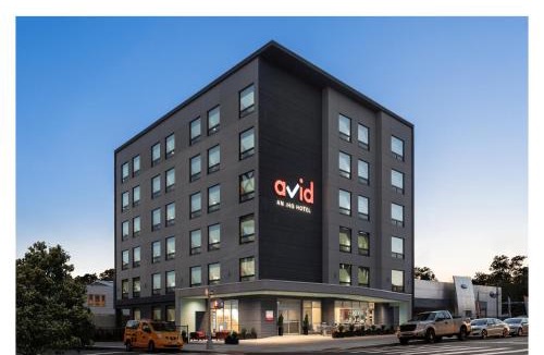 Bay Ridge Hotel | avid hotels - Brooklyn Dyker Heights by IHG