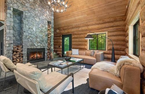 Deming House | Avlägsen Chalet
