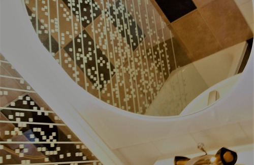 Saint-Jeannet Hotel | AVOCADO Hôtel Restaurant Bar