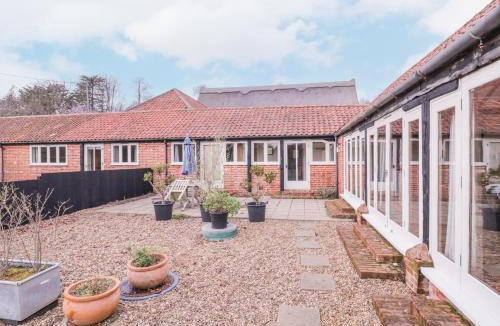 Dunwich House | Avocet Cottage