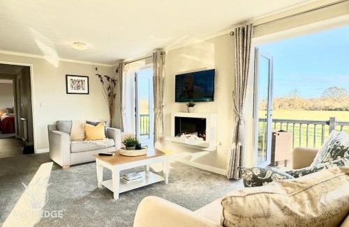 Ardens Grafton House | Avon Edge - Lodge One