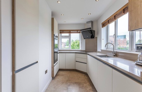 Tewkesbury Cottage | Avon Lock Cottage - UK34125