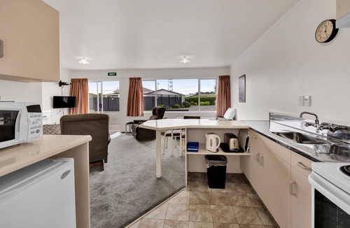 Hawera Apartment | Avon Motel