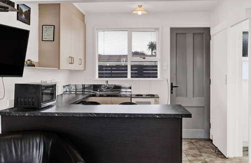 Hawera Apartment | Avon Motel