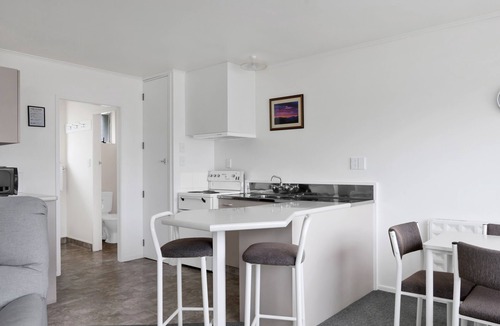 Hawera Apartment | Avon Motel
