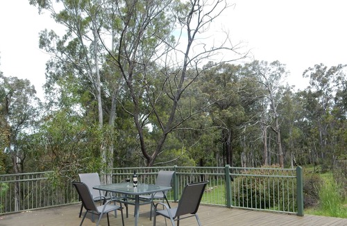 Valencia Creek House | Avon River Bushland Retreat