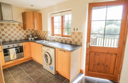 Ardens Grafton House | Avon View