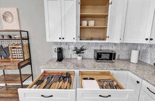 Forest Park House | Avondale Charmer-Comfort & Style