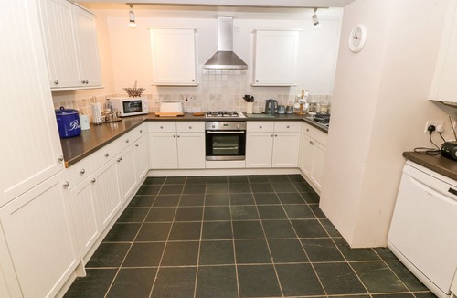 Borth-y-Gest Cottage | Avondale