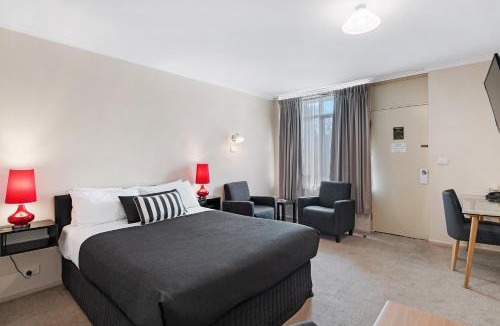 Benalla West Hotel | Avondel Motor Inn