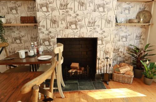 Banbury House | Avonlea Guest House