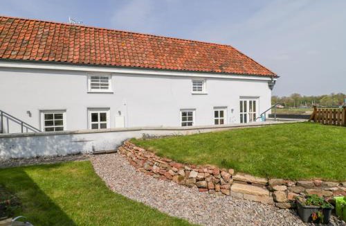 Pill House | Avonside Cottage