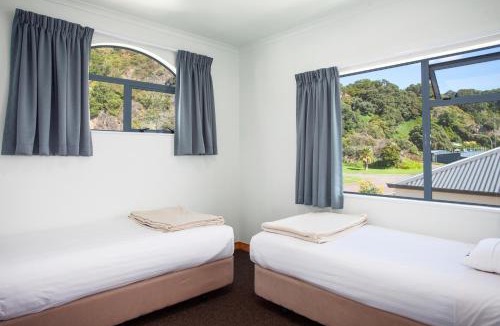 Whakatane Hotel | Awa Motel
