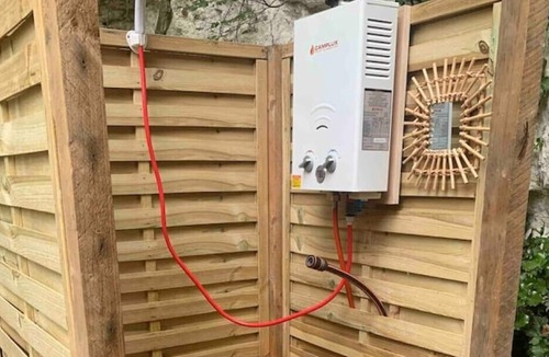 Sarce RV Rental | Award winning Glamping getaway