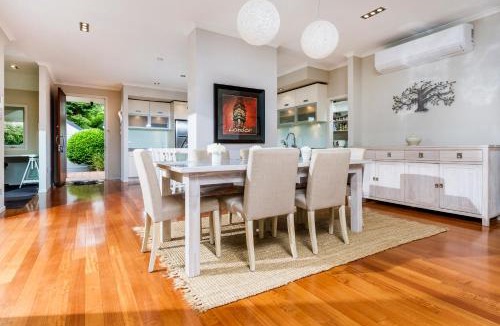 Milford Villa | Award winning house