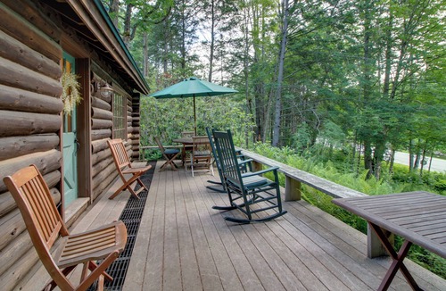 Londonderry Cabin | Award-Winning Log Cabin, Top 5 in New England!