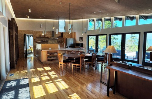 Sky Meadows Ranch Cabin | Award-Winning Modern Mountain Home · Big Stuart Range Views · Dog Friendly
