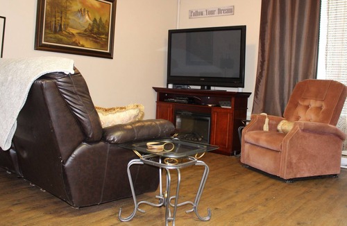 Thunder Bay Apartment | Away from Home Comfort