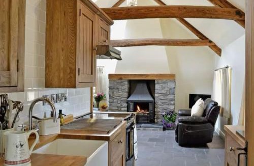 Tregaron House | Awel Yr Mynydd