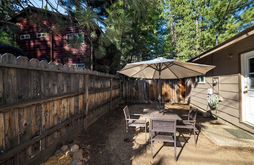 Incline Village Cottage | Awesome 2-bedroom cottage in welcoming Incline Village