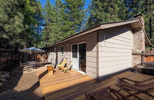Incline Village Cottage | Awesome 2-bedroom cottage in welcoming Incline Village