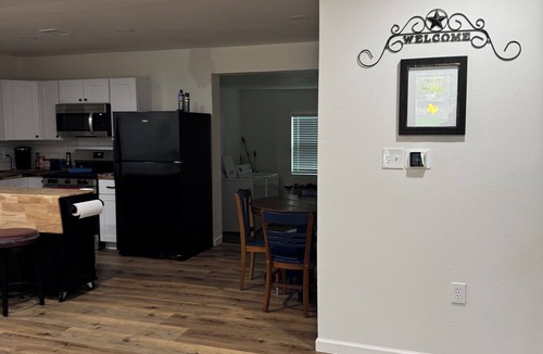 Gordonville House | Awesome 3-bedroom house 1.5 miles to Lake Texoma & 5 miles to Megastar casino