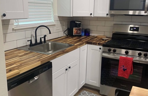 Gordonville House | Awesome 3-bedroom house 1.5 miles to Lake Texoma & 5 miles to Megastar casino
