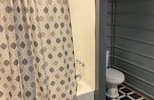 Eminence Apartment | Awesome 3 bedroom suite