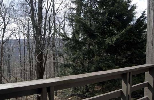 Seven Springs House | Awesome 7 Springs Townhouse - Sleeps 8. On Resort Premises. Wifi and More!
