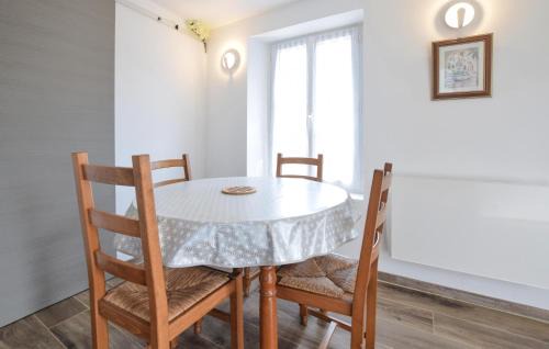 Saint-Christophe-du-Foc Apartment | Awesome Apartment In Saint-Christophe-Du-Fo