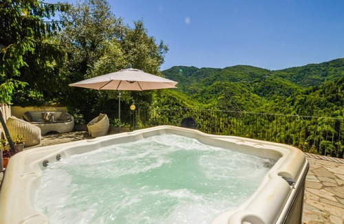 Carcheto-Brustico Apartment | Awesome apartment in Carcheto Brustico